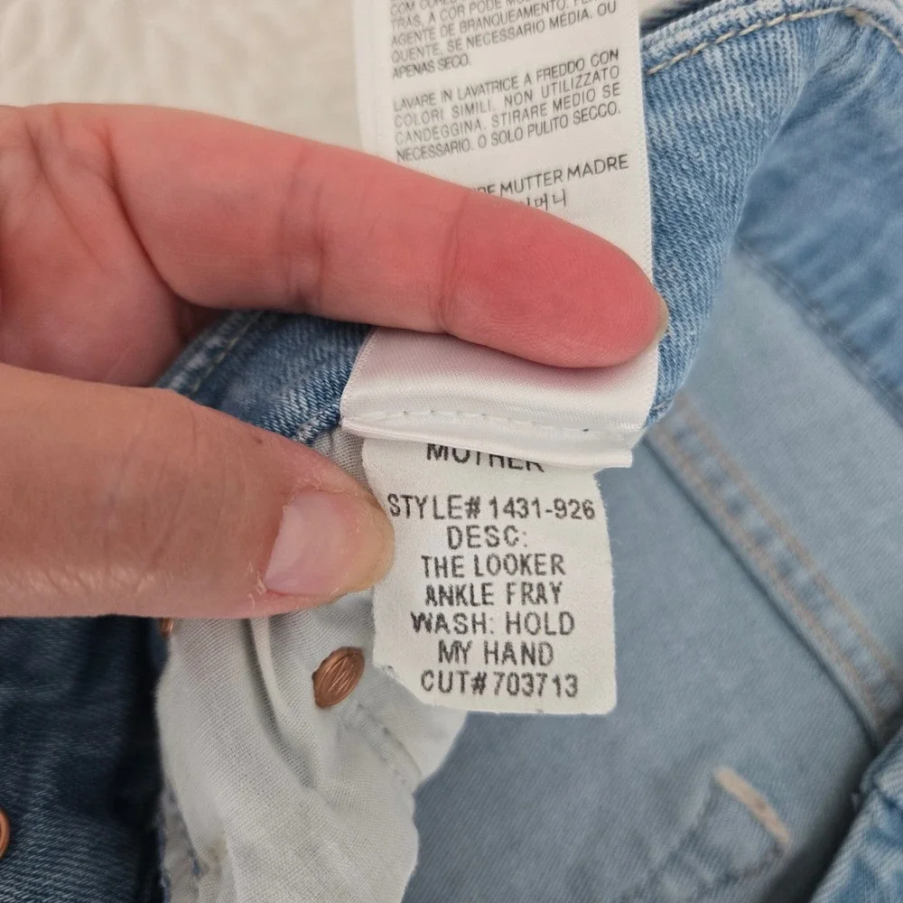 MOTHER The Looker Ankle Fray Jeans Hold My Hand Light Blue Wash 1431-926 Size 25